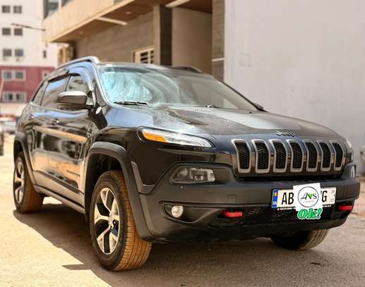 LOCATION JEEP CHEROKEE TRAILHAWK image 8