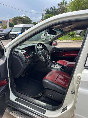 SsangYong Tivoli 2017 image 2