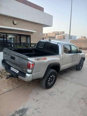 2022 Toyota Tacoma AWD off Road image 5