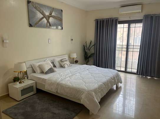 APPARTEMENT DE TYPE F4 MEUBLE A LOUER AUX ALMADIES image 3