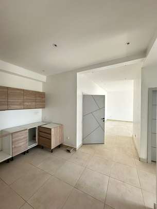 F3 à vendre à la Corniche des Mamelles image 5