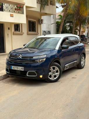 Citroën C5 aircros image 2