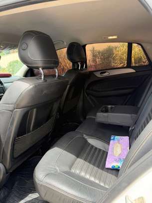 Mercedes 450 image 8