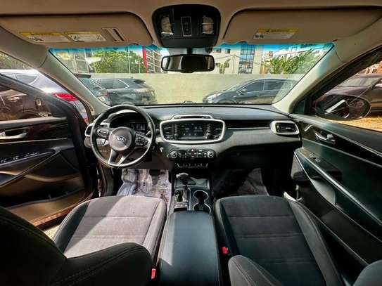 Kia Sorento image 10