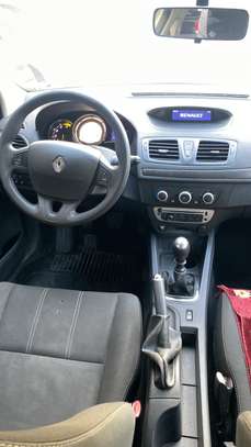 RENAULT MEGANE 2015 image 2