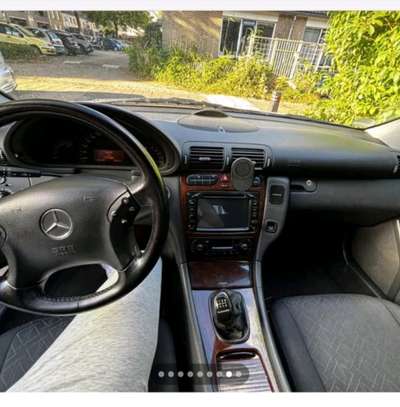 A vendre Mercedes c180 de 2001 image 2