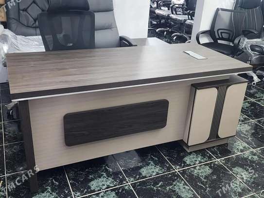 Bureau de direction en forme de L avec tiroir image 2