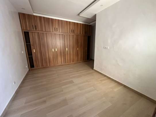 VILLA DupleX F5 À LOUER MARISTES image 10