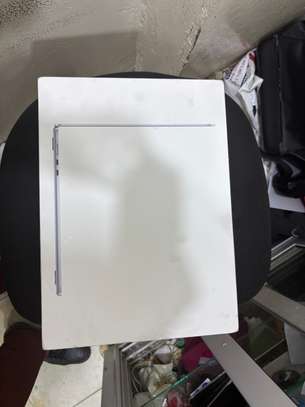 MacBook Air 15 pouce M5 scellle image 2
