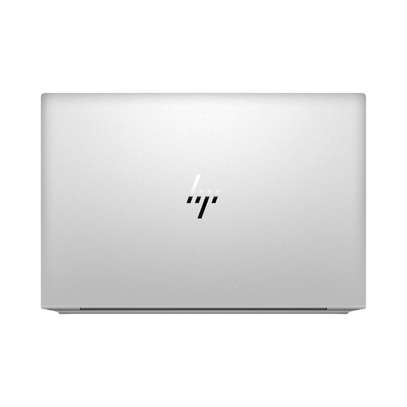HP Ultrabook Argent Léger avec HDMI et USB-C image 5
