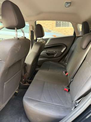 Ford fiesta image 4