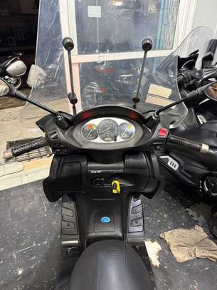 Beverly, Tureur, moteur 250 CC année 2014, venant avec Cmc image 8