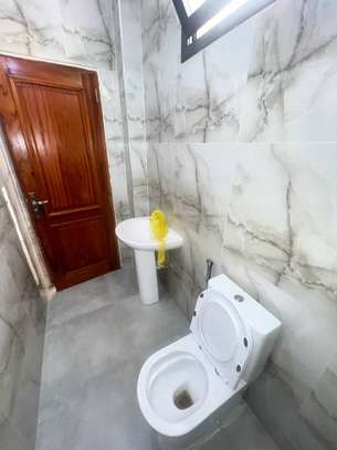 APPARTEMENT F4 AUX ALMADIES-RECASEMENT image 6