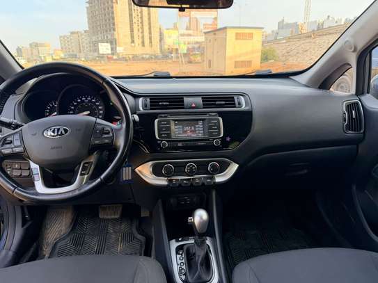 KIA RIO 2016 image 10