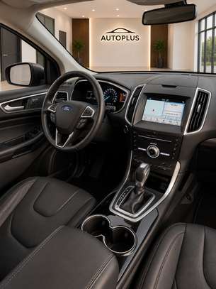 Ford Edge Titanium 2018 image 8