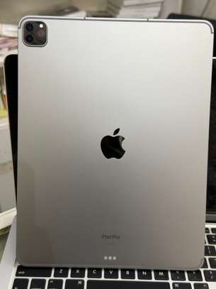 iPad Pro 6e génération M2 512G 12.9 image 2