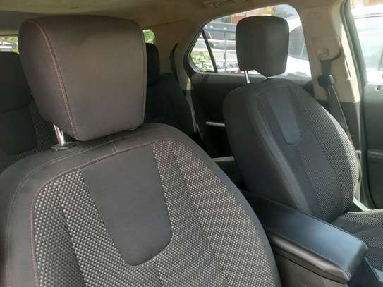 Chevrolet equinox image 7