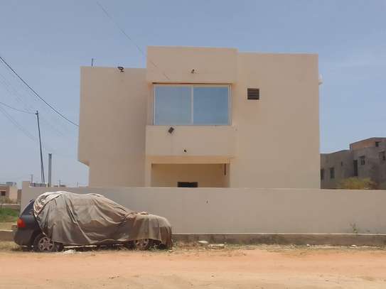 Maison à louer à Niakhirat Cité Corossol image 2