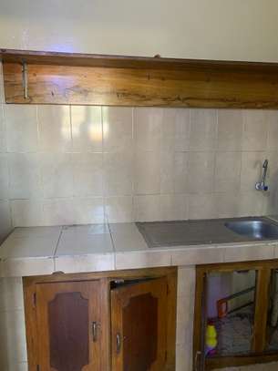 Appartement deux chambres salon à louer image 7