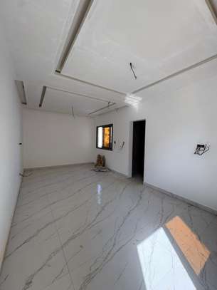 Almadies – Apparemment R+7 haut standing à vendre image 10