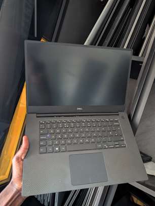 Dell xps gamer /i5 8th / GTX 1050 4gb dédiée Ordinateur image 5