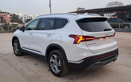 Hyundai Santa Fe 2022 image 6