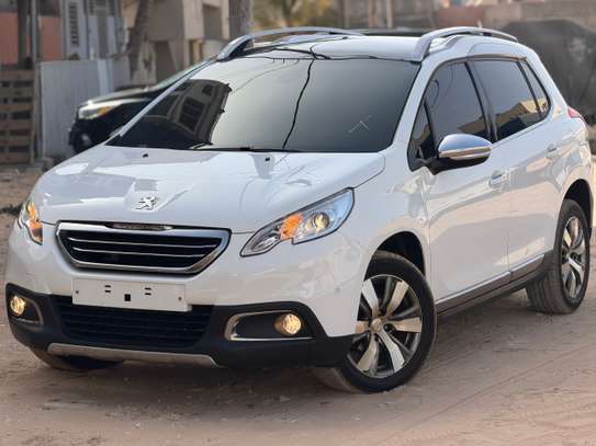 Peugeot 2008 image 2