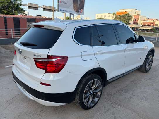 BMW X3 xDrive28i xLine image 11