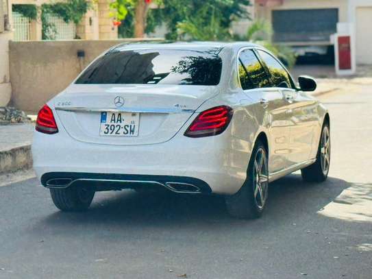 MERCEDES CLASSE C300 2015 image 2