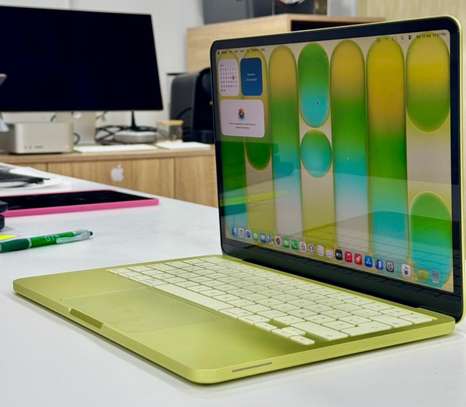 MacBook Neo 512 gigas image 3