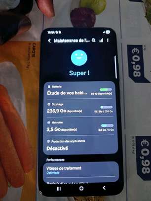 Samsung Galaxy S22 Plus 256GB image 7