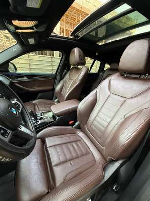 BMW X4 2020 image 7