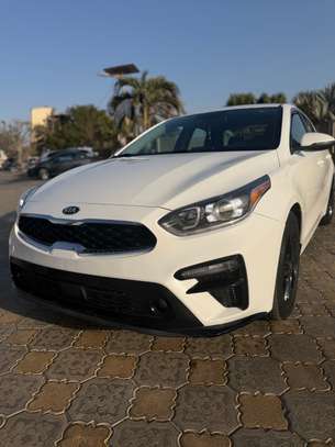 Kia Forte image 7