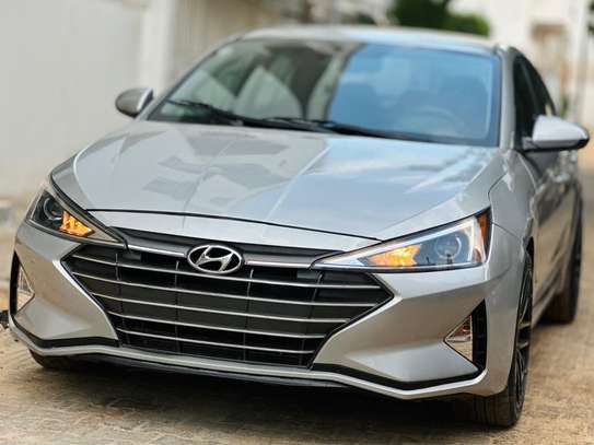Hyundai Elentra 2020 image 9