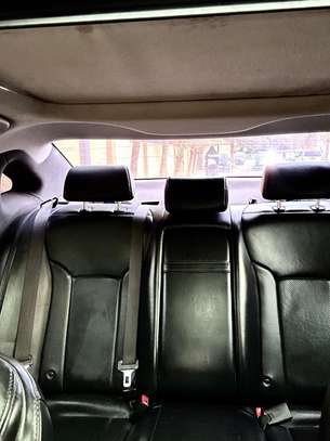 À vendre Hyundai Grandeur HG300 image 9