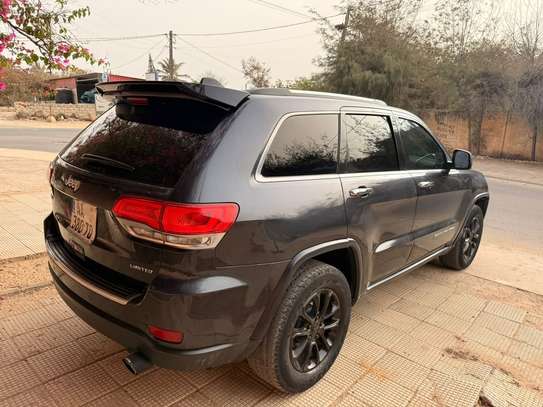 Location Jeep Cherokee image 7