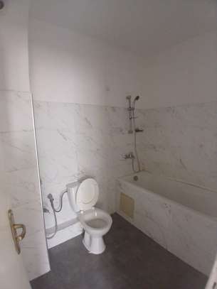 Appartement à vendre Sipres 4 ouest foire image 5
