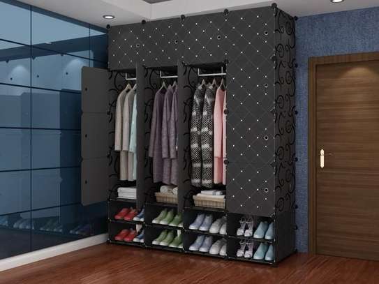 Armoire 4 Battants + 2 rangées  chaussures image 2