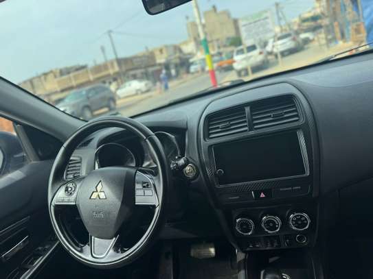 Mitsubishi Outlander image 14
