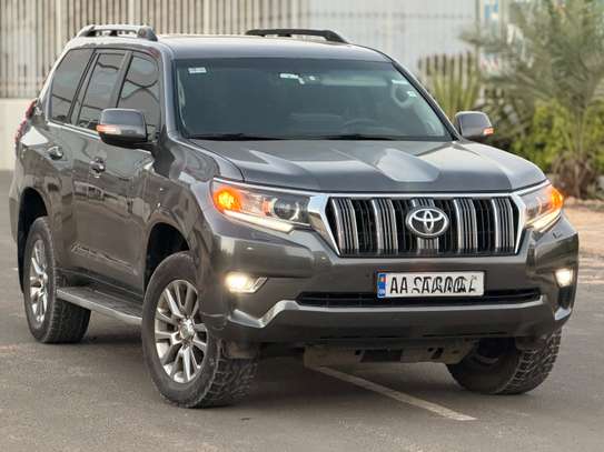 TOYOTA PRADO VX DIESEL 2020 image 3