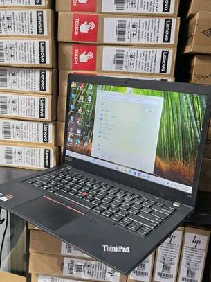 Lenovo Thinkpad T14 image 6