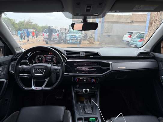 AUDI Q3 2021 image 3