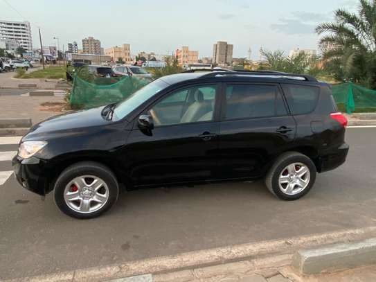 TOYOTA RAV4 2010 image 5