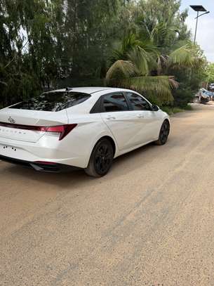 Hyundai Elentra 2021 image 3
