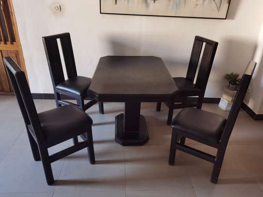 TABLE RECTANGLE BOIS MASSIF - x4 CHAISES image 2