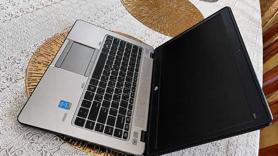 HP EliteBook 840 G2 image 2