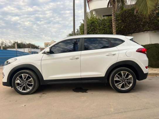 Hyundai Tucson 2016 à louer image 8