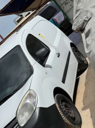 Renault Kangoo image 4