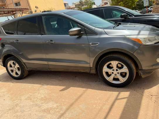 Ford escape image 3