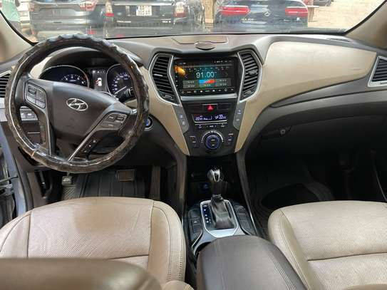HYUNDAI Santa Fe  Année : 2017 image 6